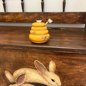 Ceramic Honey Pot with Bee Spoon - Yellow
